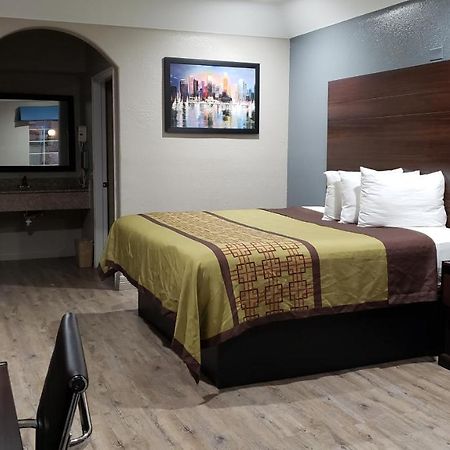 Palace Inn Addicks Экстерьер фото